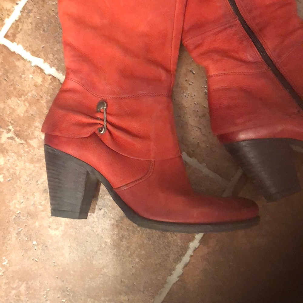 Red Winter Boots - Picture 2 of 5